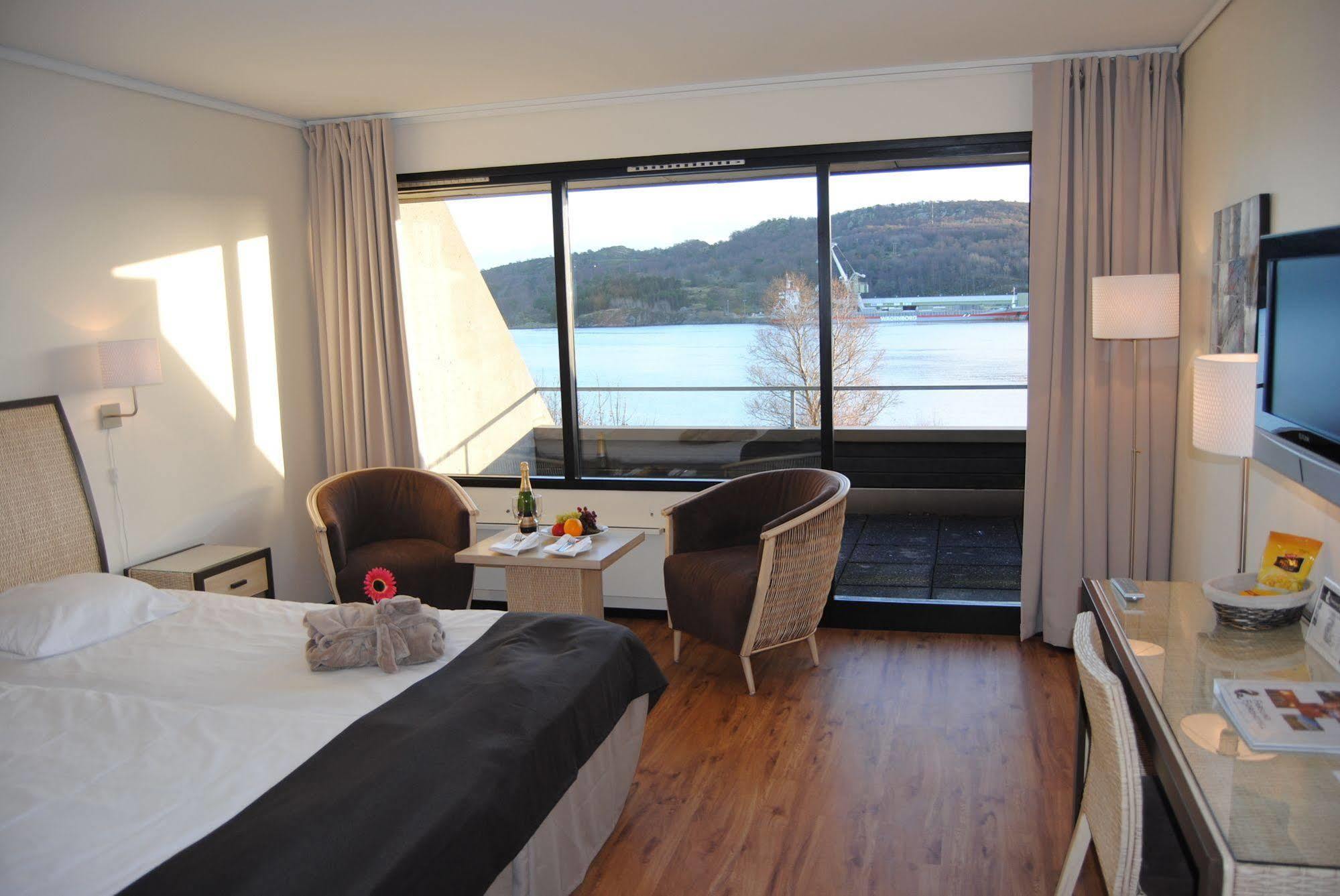 Farsund Fjordhotel Eksteriør billede